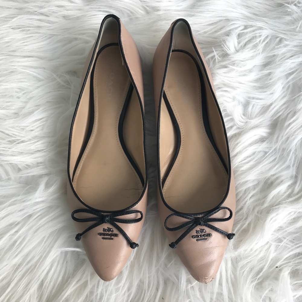 COACH Nude Leather Flats "Radient" Style - Picture 3 of 8